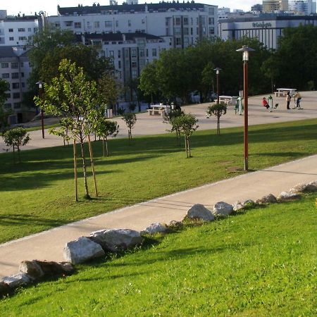 Acogedor Apartamento Cerca De Las Estaciones De Bus Y Tren A Coruna Ngoại thất bức ảnh
