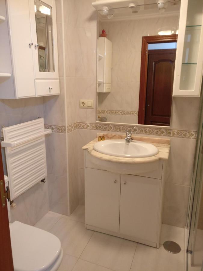 Acogedor Apartamento Cerca De Las Estaciones De Bus Y Tren A Coruna Ngoại thất bức ảnh