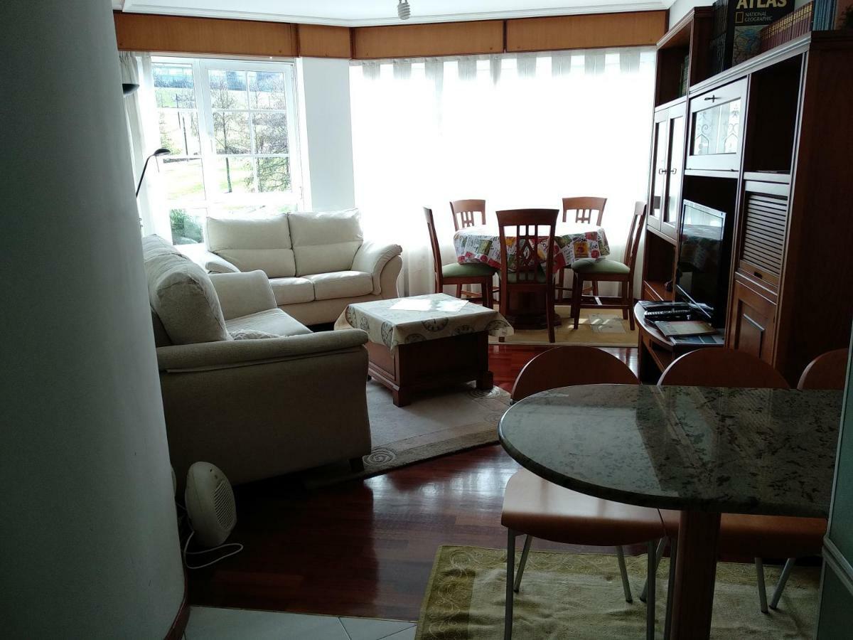 Acogedor Apartamento Cerca De Las Estaciones De Bus Y Tren A Coruna Ngoại thất bức ảnh